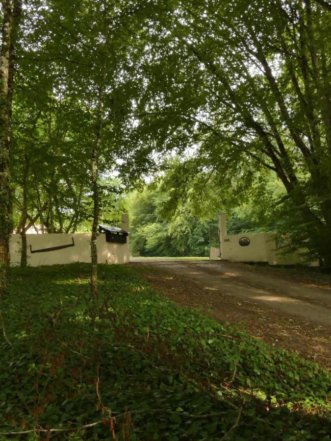 Domaine Du Venet Villa Montcony Exterior photo
